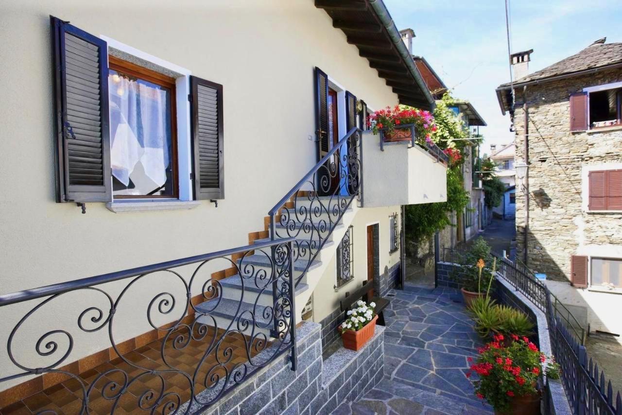 Ferienwohnung Casa Briscida Oggebio Exterior foto